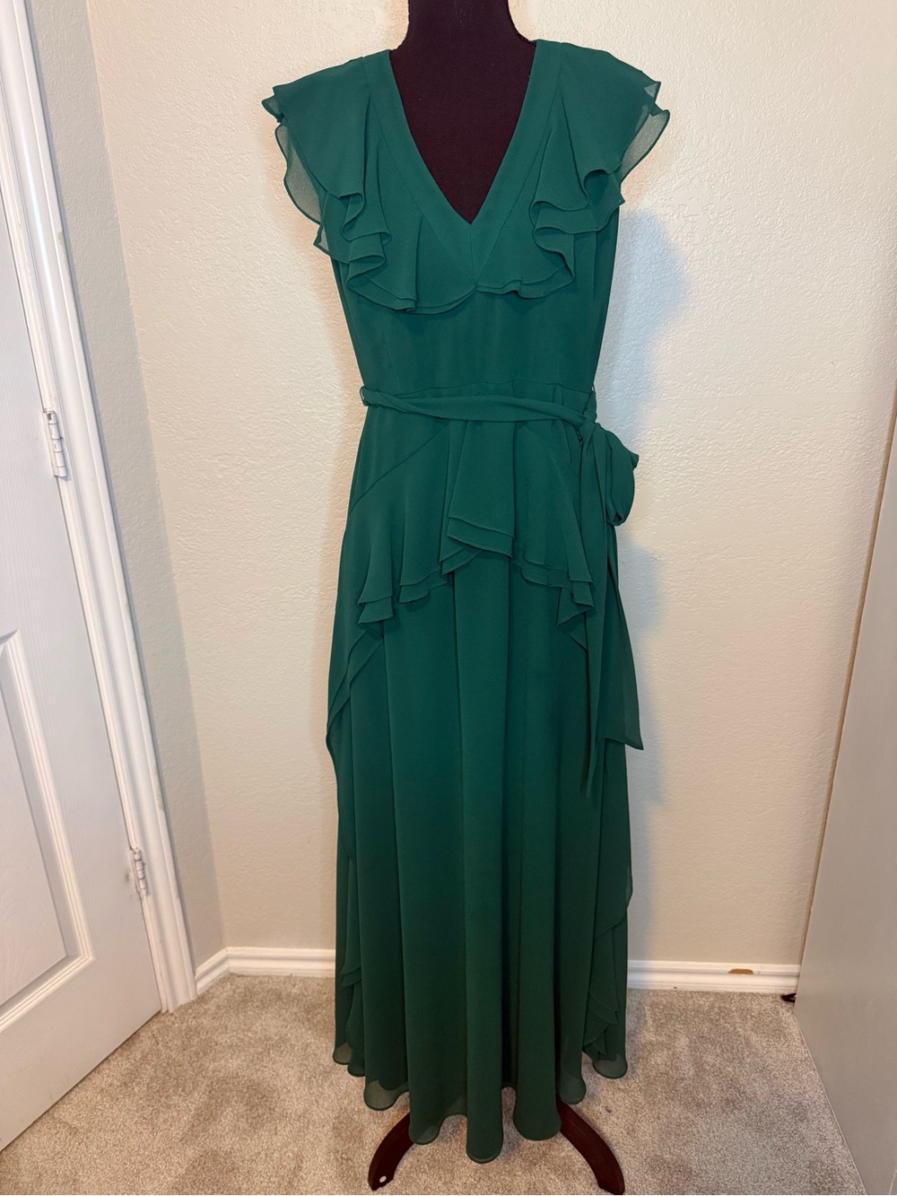 Badgley Mischka Emerald Green Ruffle-Trim Maxi Dress